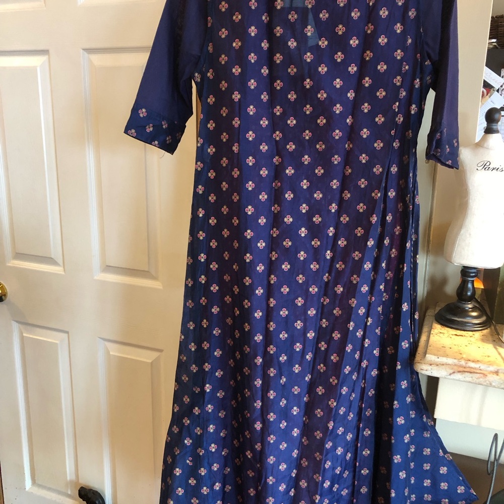 Elegant Blue Ethnic Maxi Dress - Picture 7 of 9